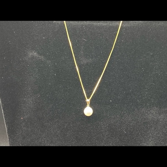 18k Gold Japanese Akoya Pearl Pendant Necklace 18" - Picture 3 of 3